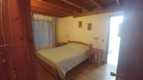 habitación con baño privado, cerca de playa